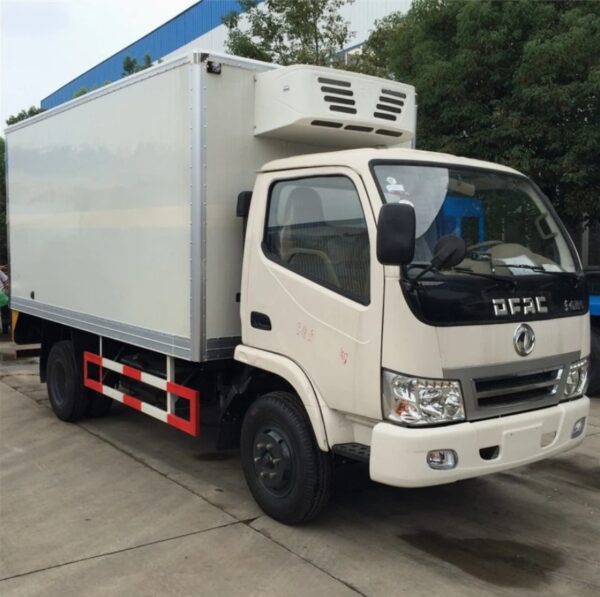 Fresh Vegetables and Pork Meats Transport Dongfeng 4 Cubic 18 Degree Refrigerator Van Truck - 图片 2