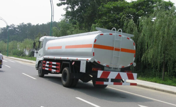 Dongfeng Fuel Tank Truck Tanker 12000liters/12cbm Oil Delivery Diesel Gasoline Transportation Vehicle - 图片 2