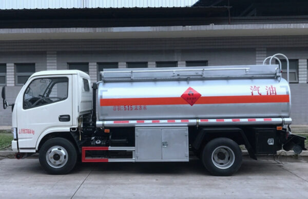 Dongfeng Gasoline Diesel Oil Tank/Tanker 4X2 Single Axle Truck Fuel Tanker Truck Direct Sale China Factory - 图片 3
