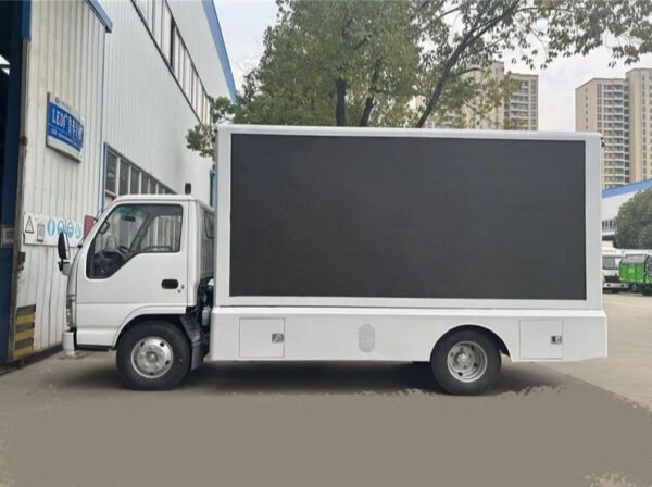 Mobile Digital LED Billboard Advertisement Diesel Engine ISUZU Truck Special Vehicle Made in China - 图片 2