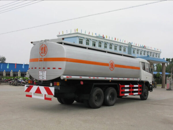 Dongfeng Fuel Gasoline Diesel Oil 18-25m³ Tank/Tanker Fuel Truck with China Manufactured Factory Price - 图片 3