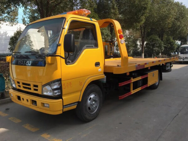 Wrecker Truck Road Rescue 4X2 China Brand Truck for Sale