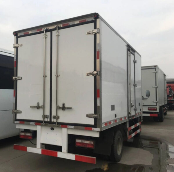 Dongfeng Fresh Meat Transport Refrigerator Van Truck China Special Vehicle - 图片 4