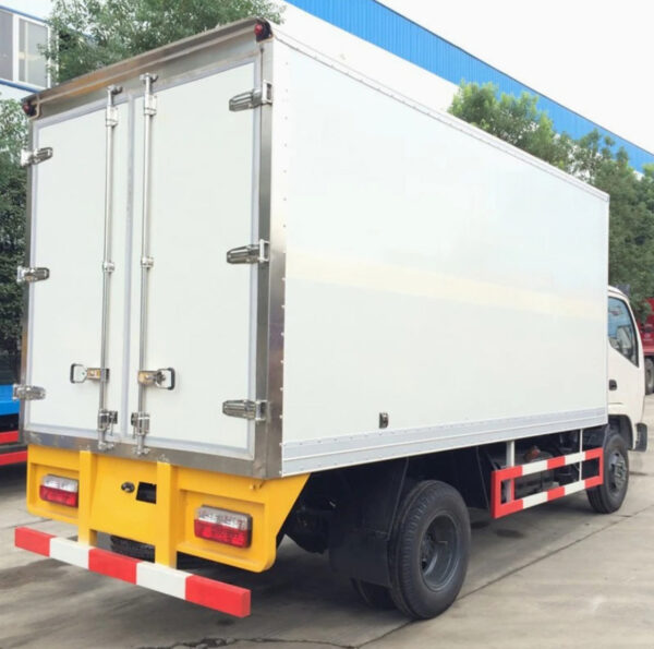 Fresh Vegetables and Pork Meats Transport Dongfeng 4 Cubic 18 Degree Refrigerator Van Truck - 图片 4