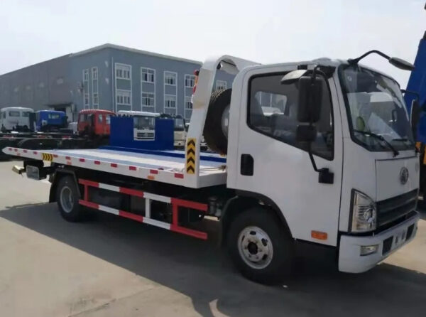 Flatbed Wrecker Towing FAW China Factory 110HP 4ton 5ton Truck For Sale - 图片 4