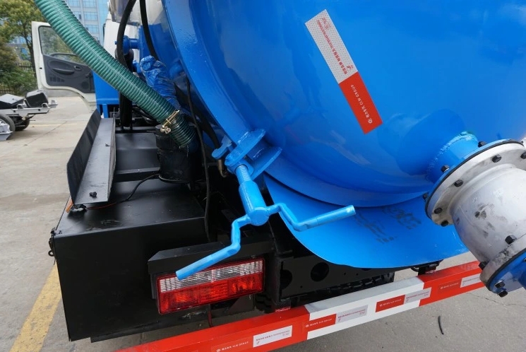 Dongfeng High Suction Pressure Blower Drain 10000L Cleaning Toilet Truck - 图片 5