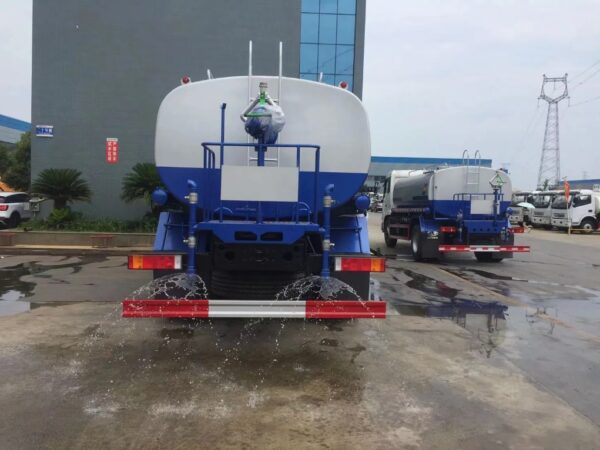 Dongfeng Water Tank Truck 4X2 210HP 15cbm 18cbm 20cbm 25cbm Tanker Factory Directly Sale - 图片 4