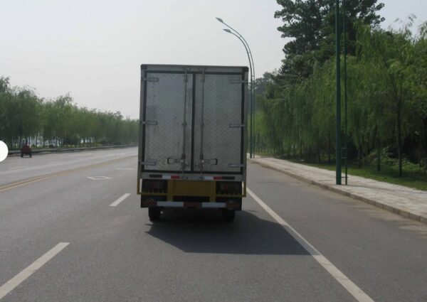 Refrigerated Truck Frozen Food Transport Refrigerator ISUZU 4.2m Truck China factory Supplier - 图片 5