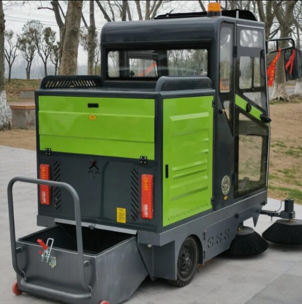 Outdoor Road Sweeper Sidewalk Driveway Garbage Ride on Sweepering Machine - 图片 2