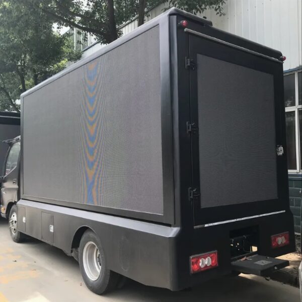 Advertising Scrolling Billboard LED Display Truck China Manufacturer - 图片 3