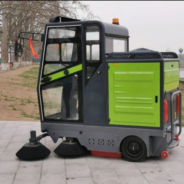 Outdoor Road Sweeper Sidewalk Driveway Garbage Ride on Sweepering Machine - 图片 4