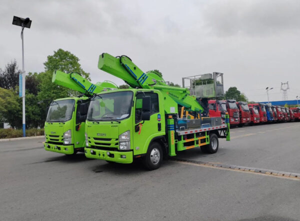 ISUZU Aerial Work Platform Insulated Blue Hydraulic Lift Truck Telescopic Aerial Lift Truck China Factory Price for Sale - 图片 7